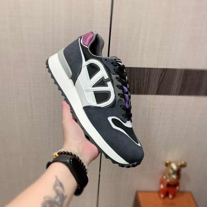 Valentino Sneakers